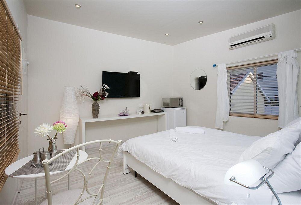 Aparthotel Levy - Neve Tzedek Tel Aviv-Jaffa Exterior foto